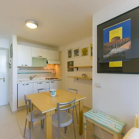Mono Patrizia Apartman Marciana
